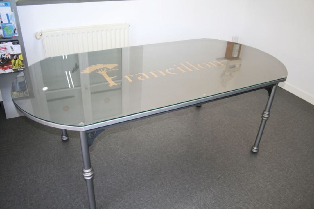 Table acier, bois et verre/images/amgInt/10/galerie/image_1.jpg